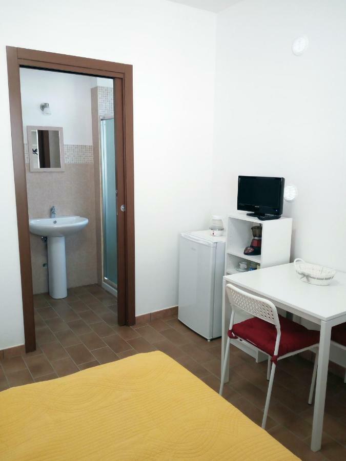 גלאטינה Vittoria Resort Residence-B&B מראה חיצוני תמונה